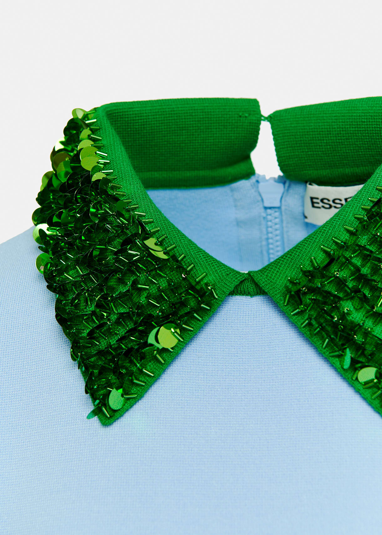 Filano - Blaues Oberteil mit grünem paillettenbesetzem Kragen