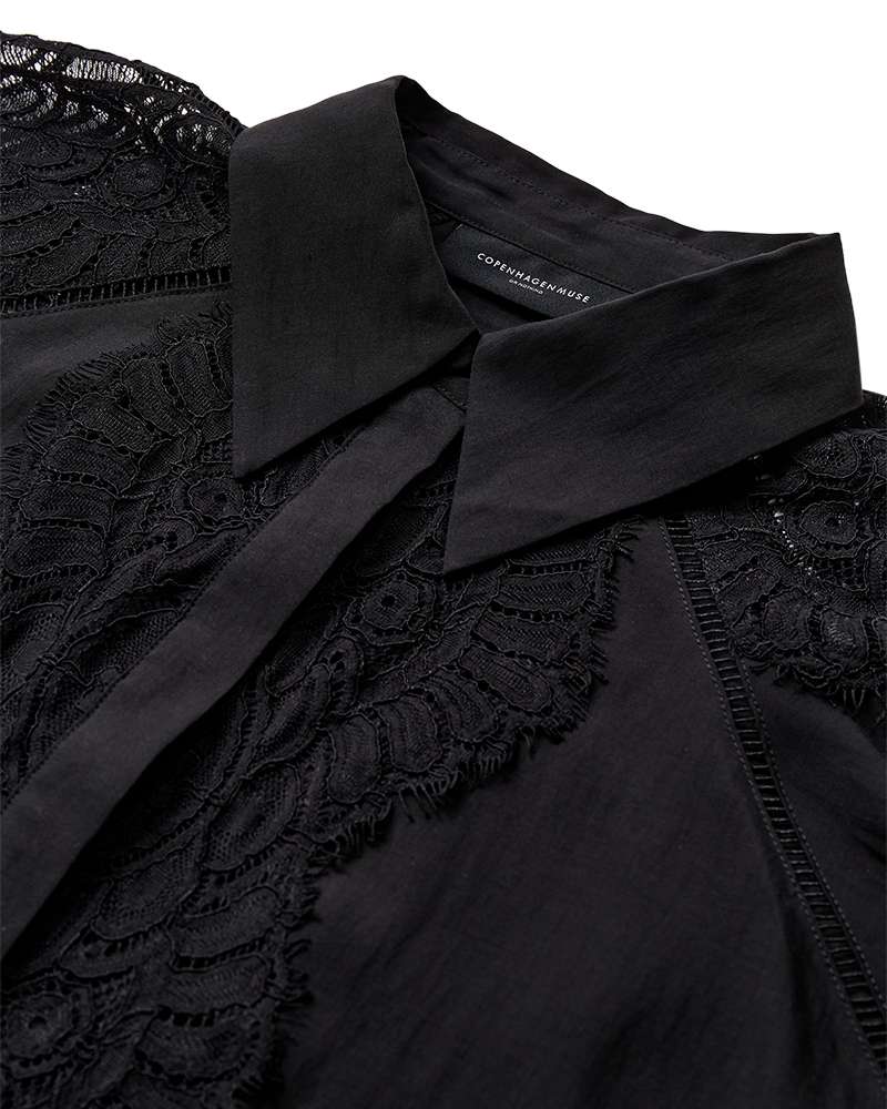 CMMOLLY BLOUSE BLACK